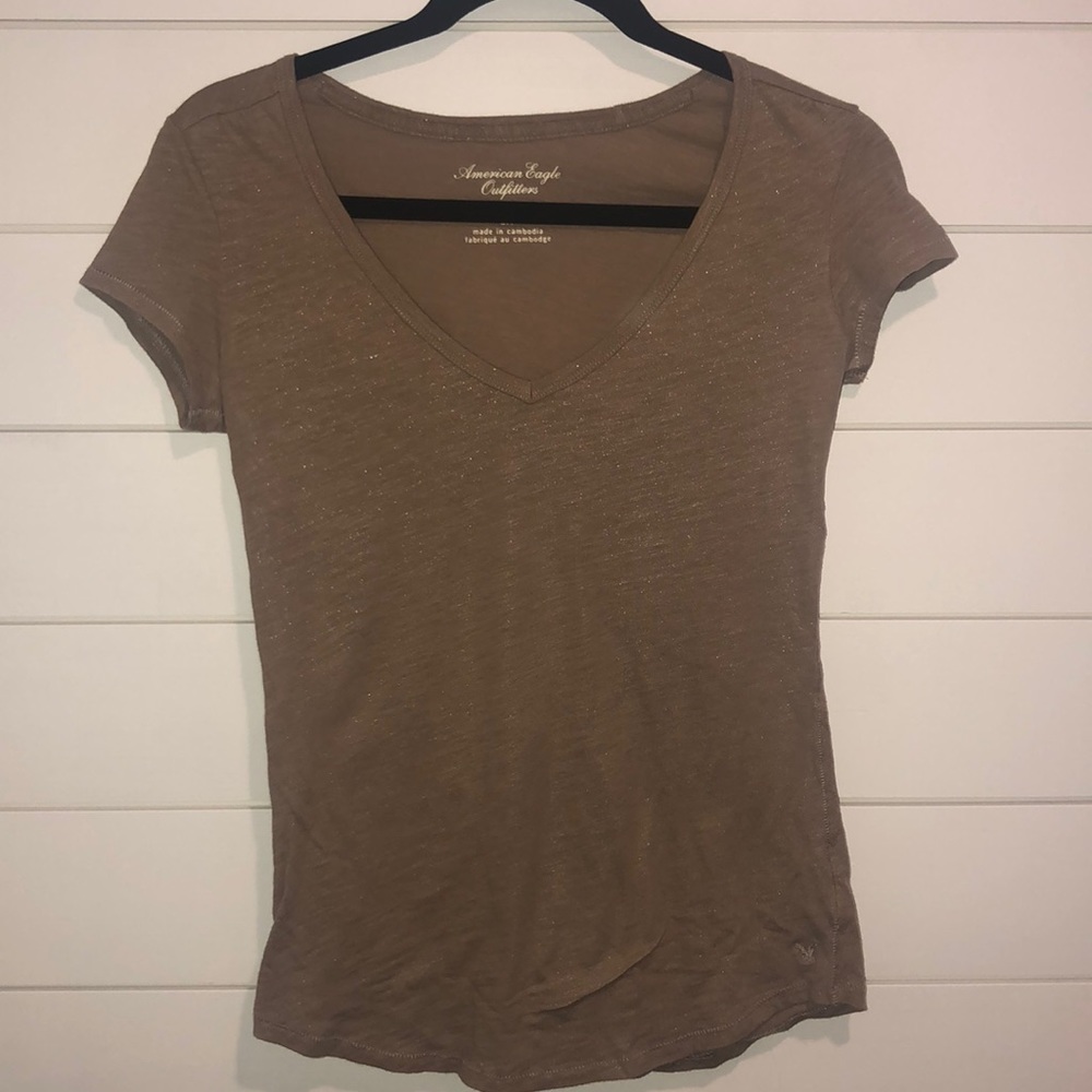 American Eagle Women’s V-neck